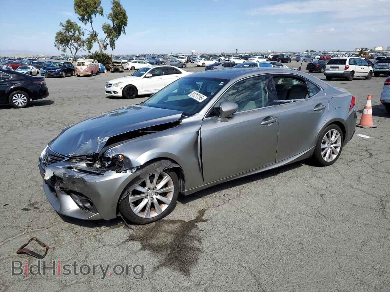 Photo JTHCF1D21F5025335 - LEXUS IS 2015