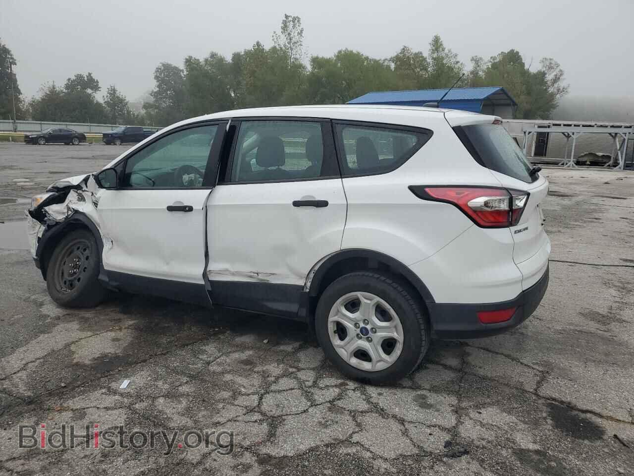 2017 FORD ESCAPE - VIN: 1FMCU0F77HUC49756 - Фото 2