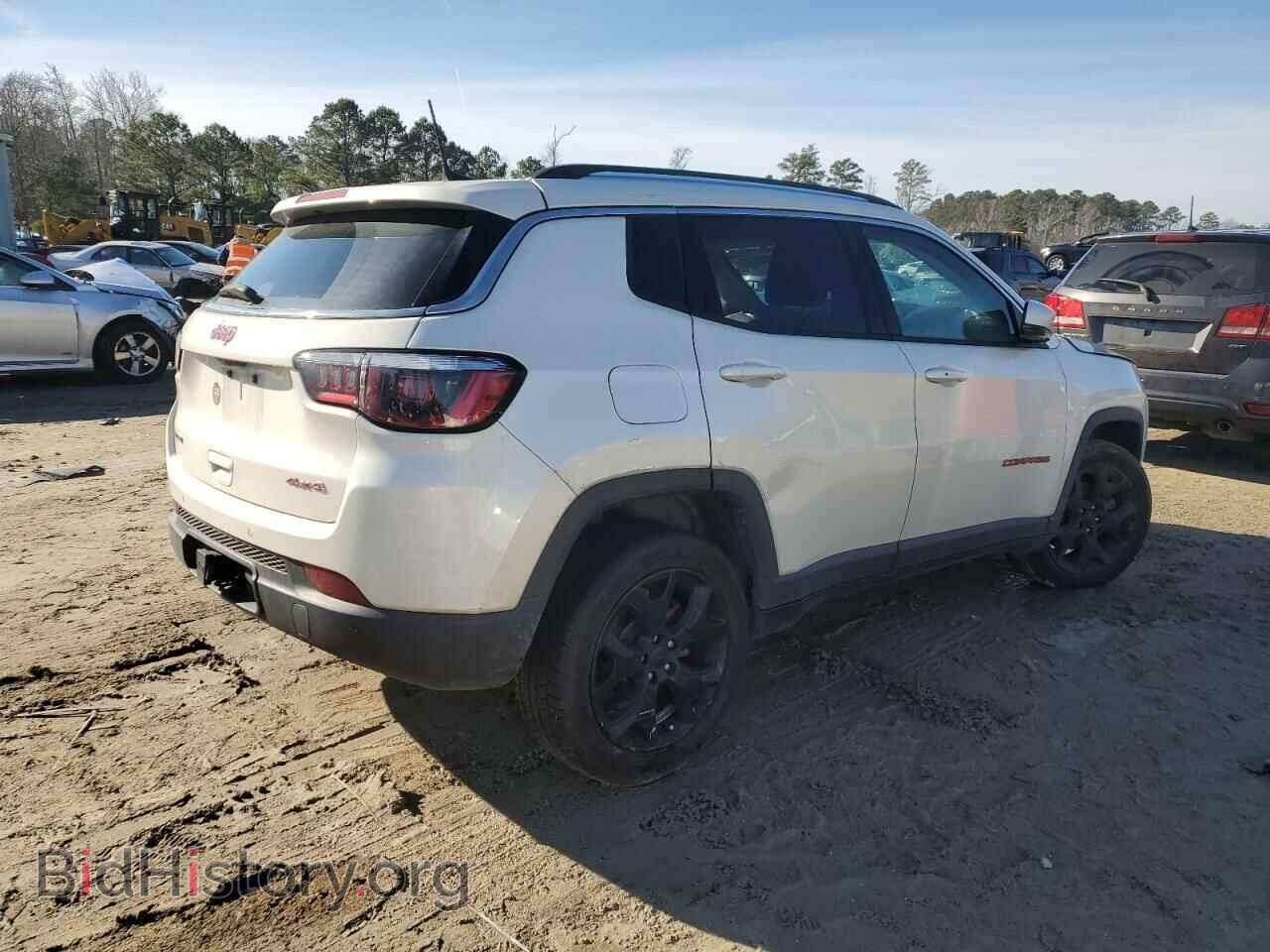 2017 JEEP COMPASS - VIN: 3C4NJDCB6HT611060 - Фото 3