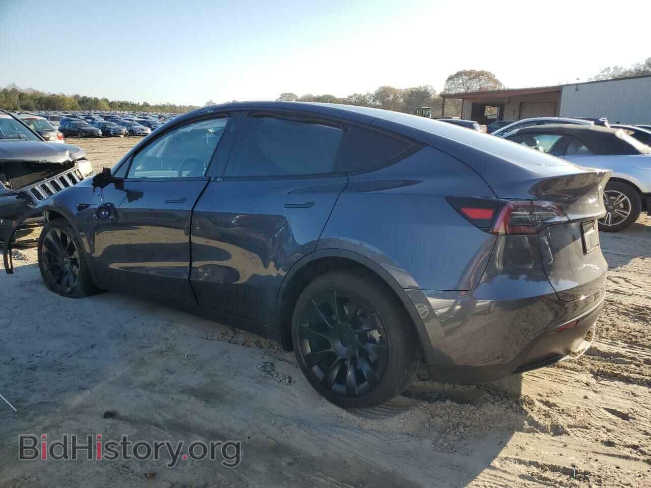 2023 TESLA MODEL Y - VIN: 7SAYGDED8PF957265 - Фото 2