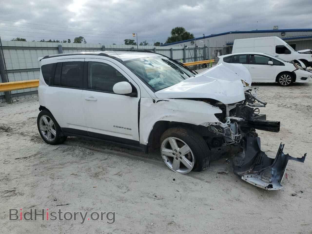 2014 JEEP COMPASS - VIN: 1C4NJCEA3ED819557 - Фото 4
