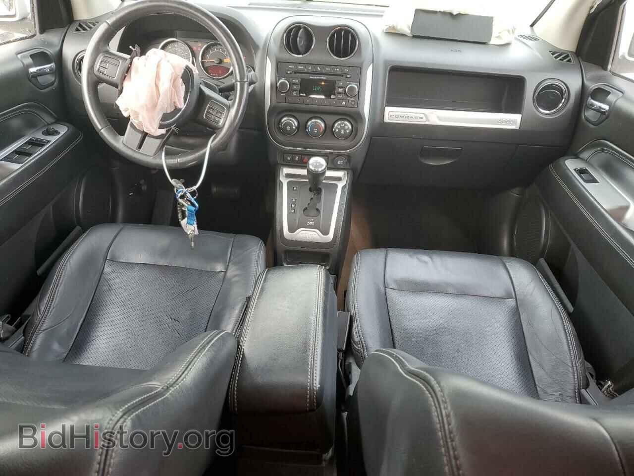 2014 JEEP COMPASS - VIN: 1C4NJCEA3ED819557 - Фото 8