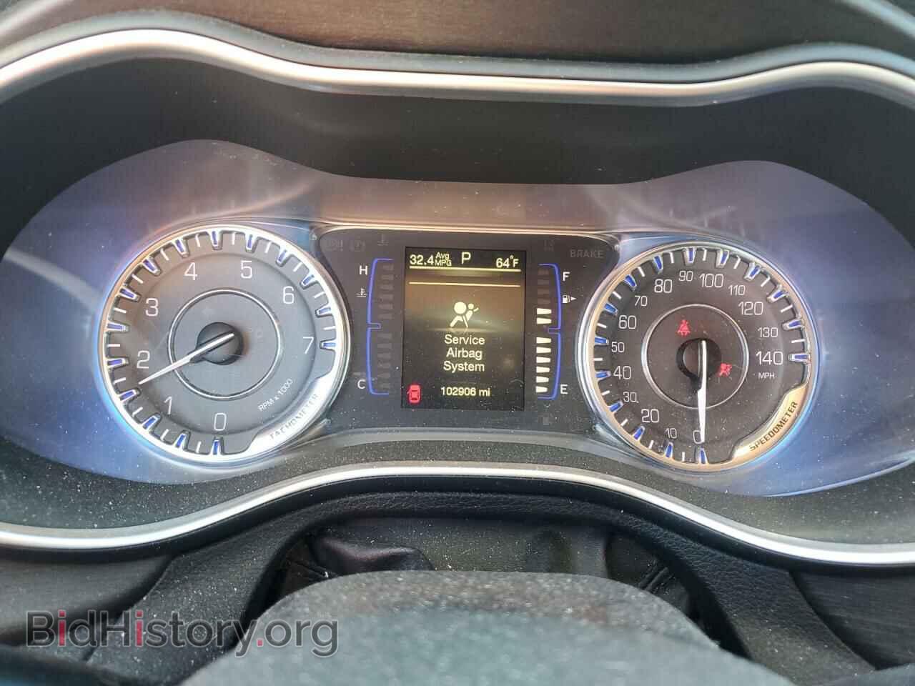 2016 CHRYSLER 200 - VIN: 1C3CCCFB3GN195477 - Фото 9