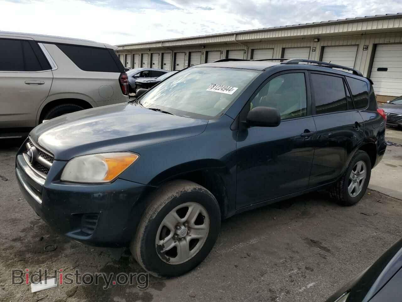 Photo 2T3ZF4DV6BW060141 - TOYOTA RAV4 2011