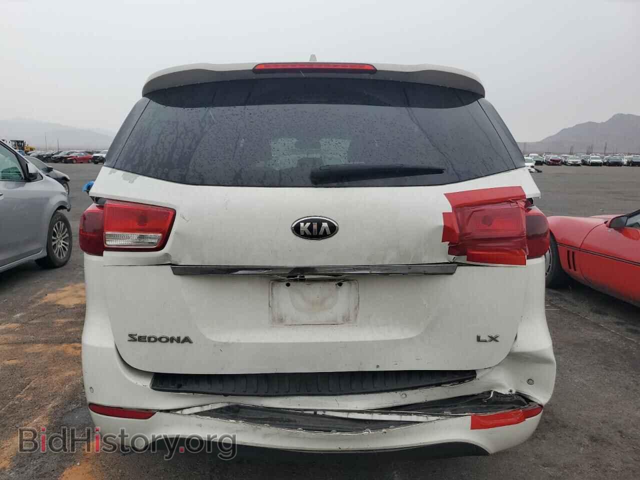2016 KIA All Models - VIN: KNDMB5C19G6209497 - Фото 6