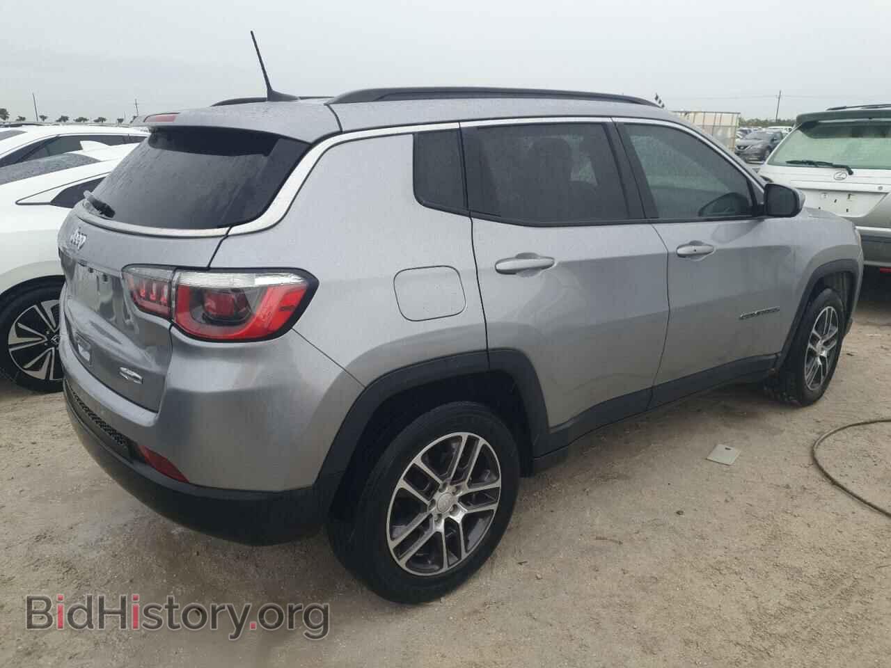 2019 JEEP COMPASS - VIN: 3C4NJCBB8KT614772 - Фото 3