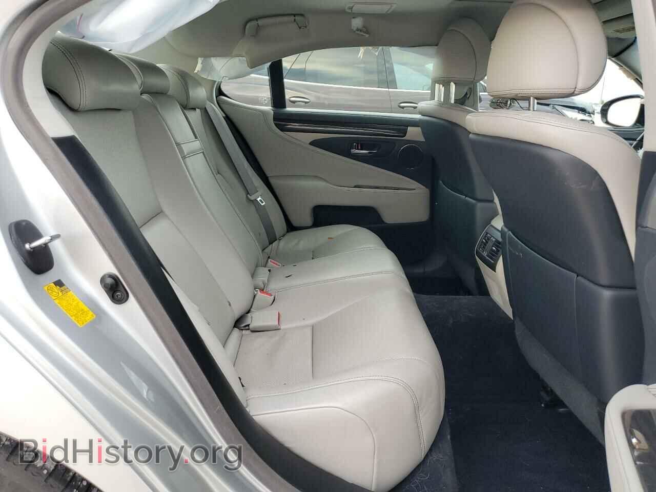 2014 LEXUS LS460 - VIN: JTHBL5EF2E5128081 - Photo 10