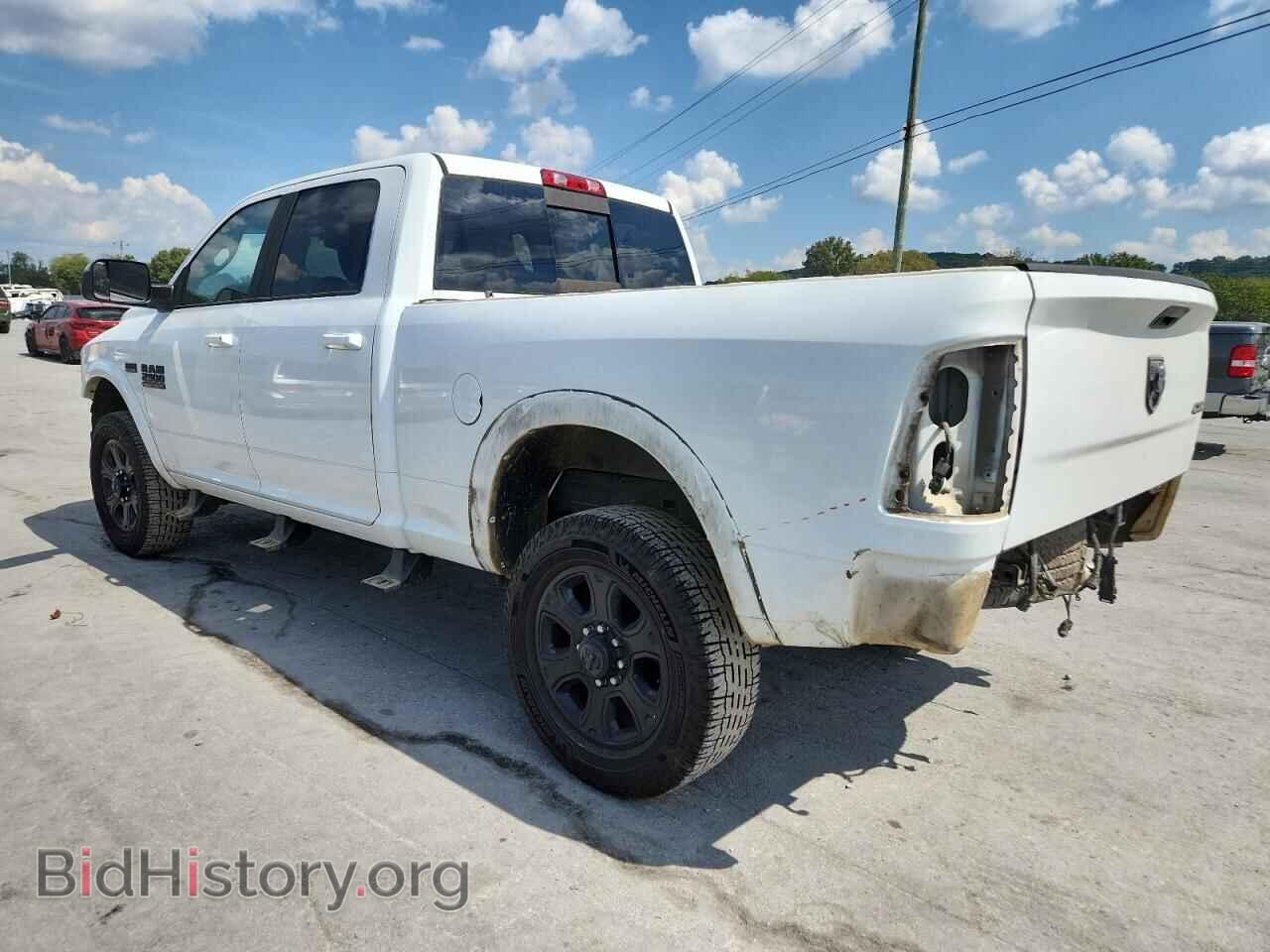 2018 RAM All Models - VIN: 3C6UR5DJ7JG337745 - Photo 2