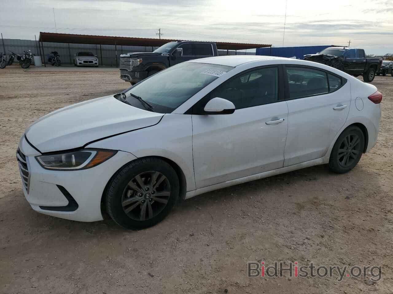 Photo 5NPD84LF8HH052198 - HYUNDAI ELANTRA 2017