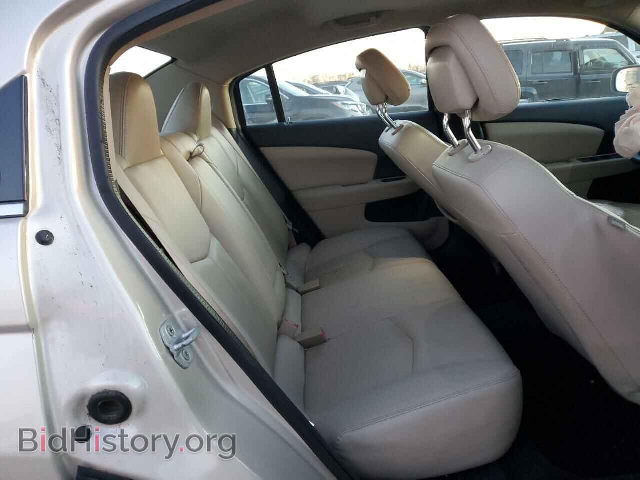 2013 CHRYSLER 200 - VIN: 1C3CCBCG8DN688786 - Фото 10