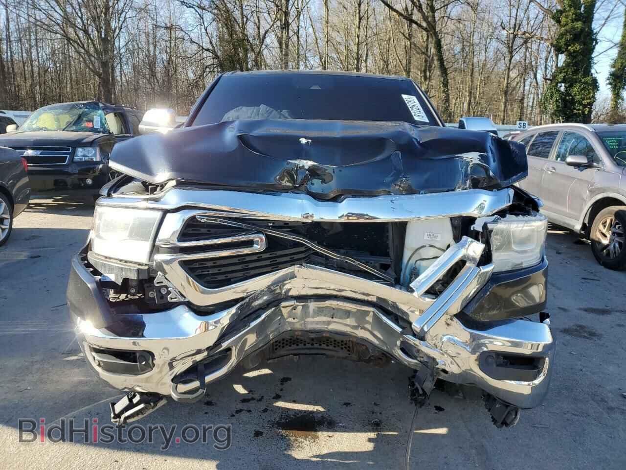 2019 RAM 1500 - VIN: 1C6SRFRT6KN595769 - Фото 5