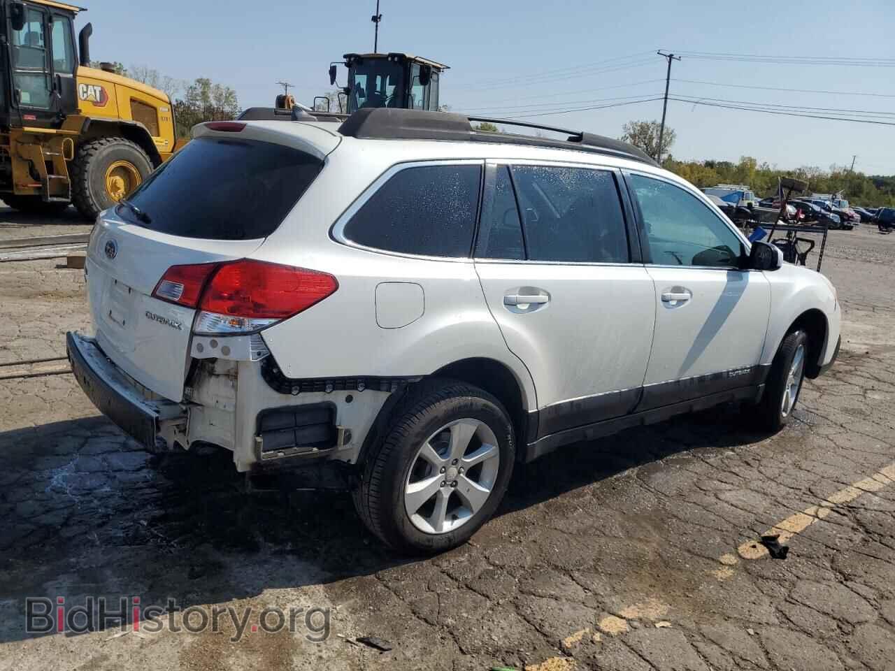 2014 SUBARU OUTBACK - VIN: 4S4BRCCC4E3274924 - Фото 3