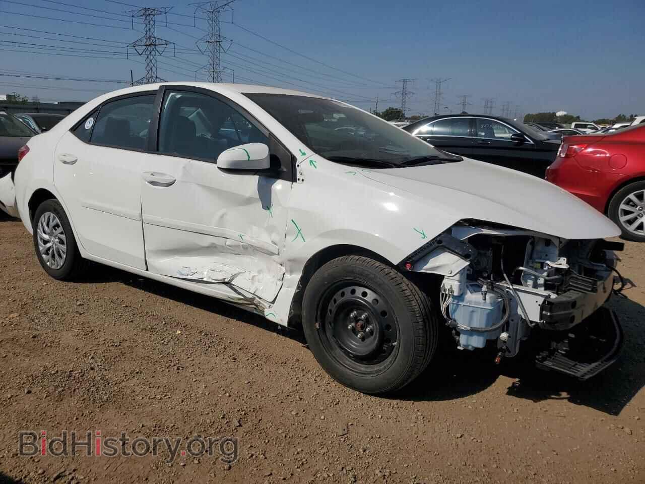 2018 TOYOTA COROLLA - VIN: 2T1BURHE5JC102659 - Фото 4