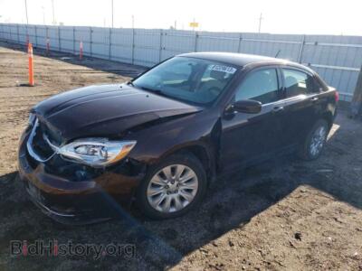 2013 Chrysler 200 LX, коричневый — VIN 1C3CCBAB6DN597006, Copart