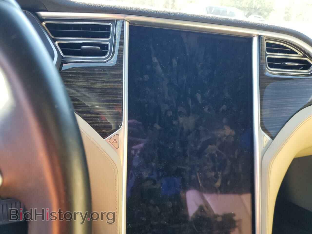 2015 TESLA MODEL S - VIN: 5YJSA1H24FF096713 - Фото 9