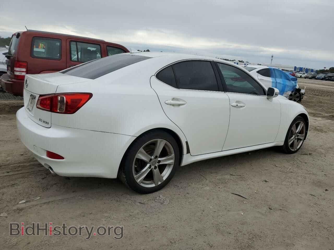 2012 LEXUS IS - VIN: JTHBE5C20C5030738 - Фото 3