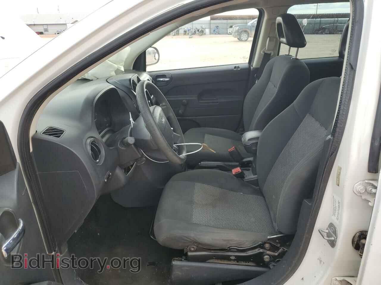 2009 JEEP COMPASS - VIN: 1J4FT47B89D243782 - Photo 7