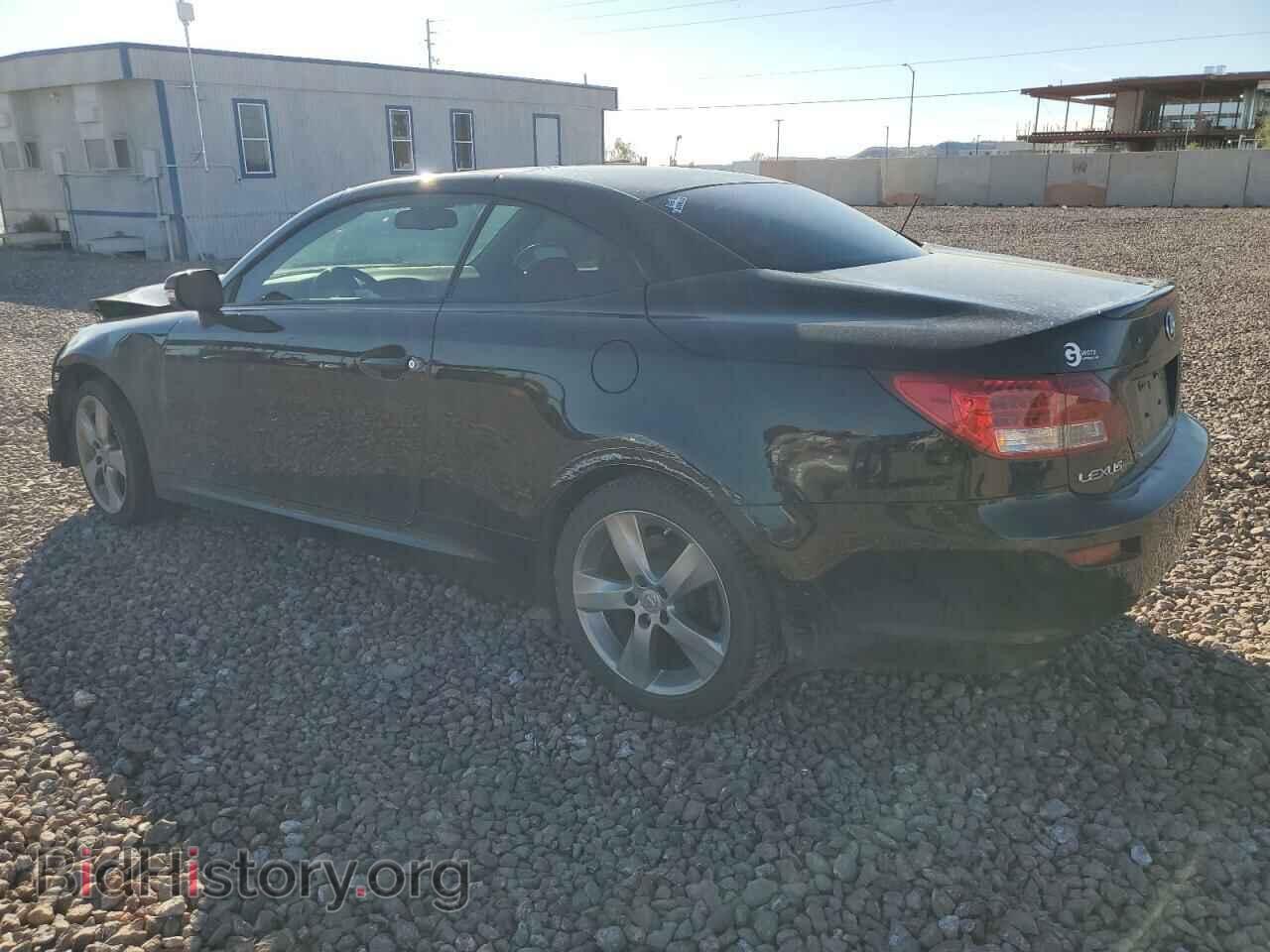 2010 LEXUS IS - VIN: JTHFF2C29A2506772 - Photo 2