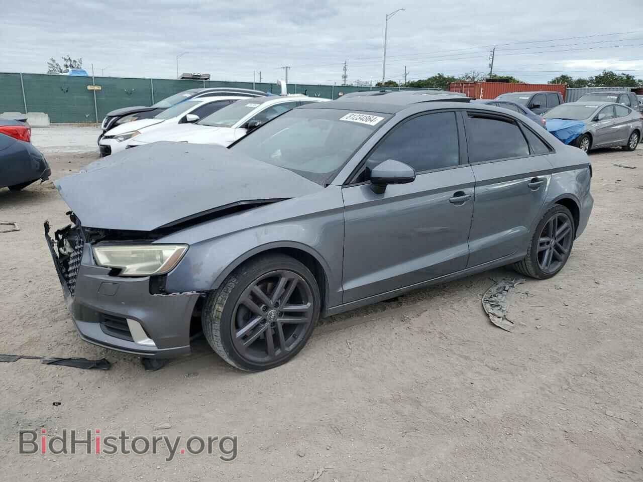 Photo WAUAUGFF2H1039625 - AUDI A3 2017