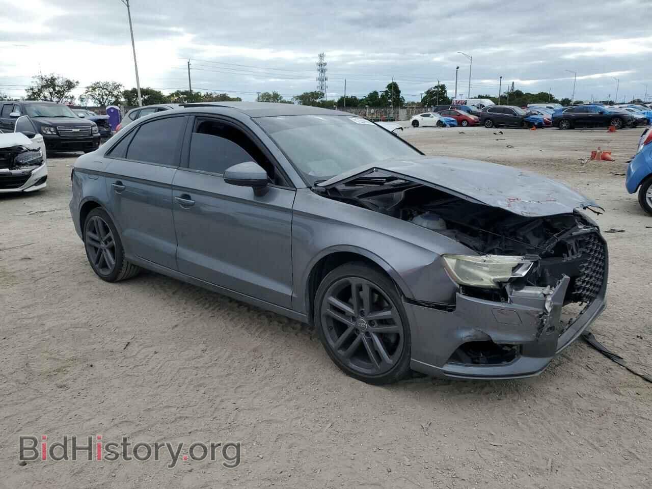 2017 AUDI A3 - VIN: WAUAUGFF2H1039625 - Фото 4