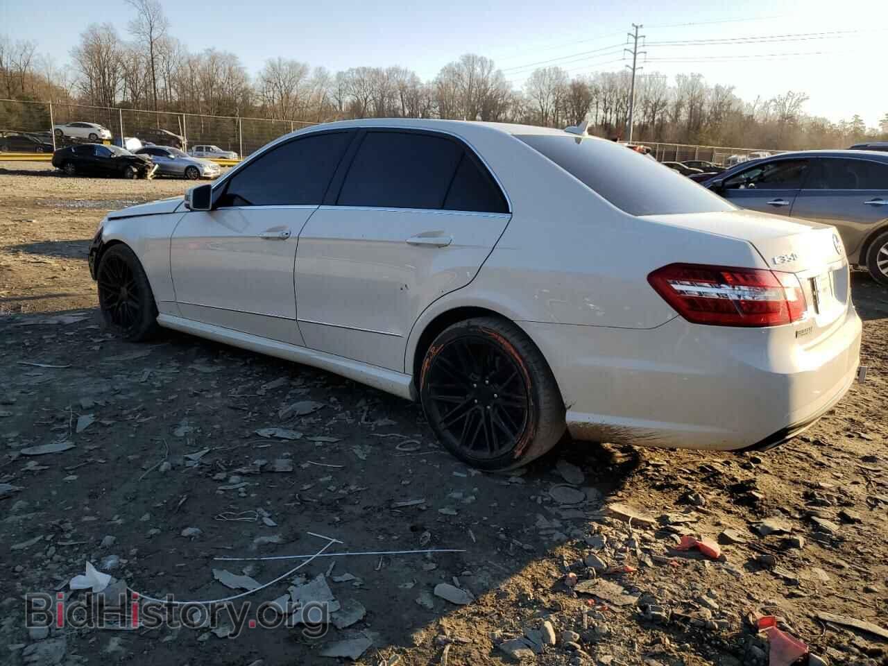 2011 MERCEDES-BENZ E-CLASS - VIN: WDDHF5GB8BA287564 - Фото 2