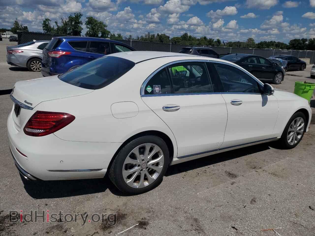 2017 MERCEDES-BENZ E-CLASS - VIN: WDDZF4KB2HA183618 - Фото 3