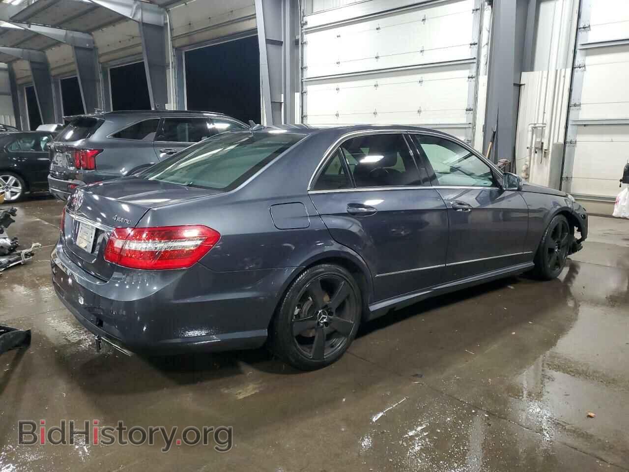 2011 MERCEDES-BENZ E-CLASS - VIN: WDDHF8HB0BA425419 - Фото 3