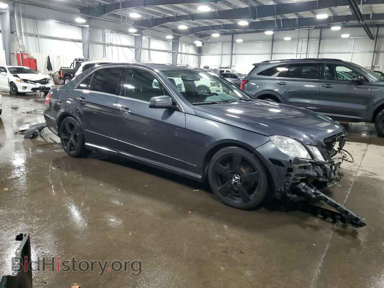 2011 MERCEDES-BENZ E-CLASS - VIN: WDDHF8HB0BA425419 - Фото 4