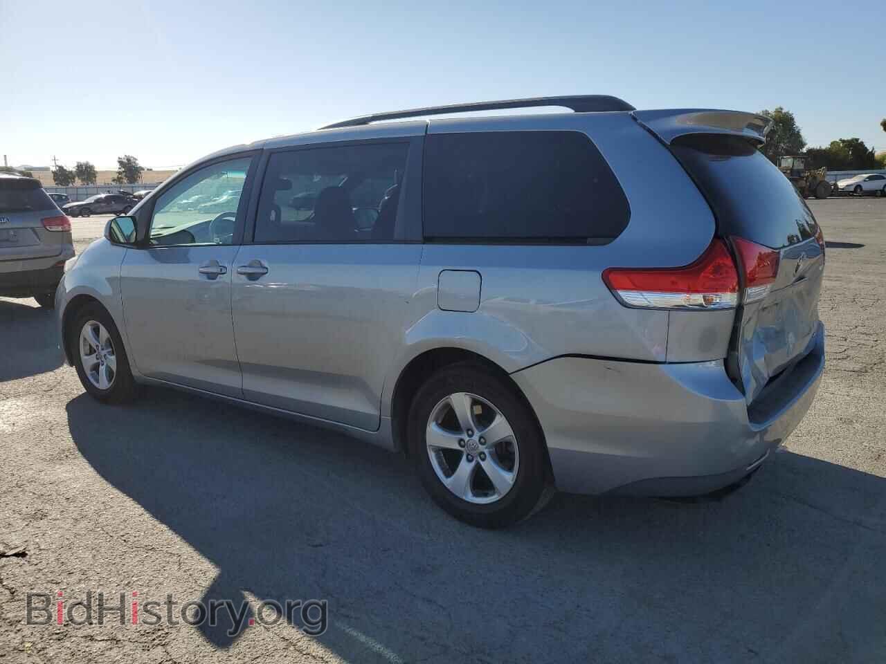 2014 TOYOTA All Models - VIN: 5TDKK3DC0ES417017 - Фото 2
