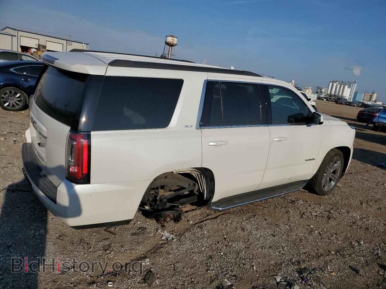 2018 GMC YUKON - VIN: 1GKS2BKCXJR247615 - Фото 3