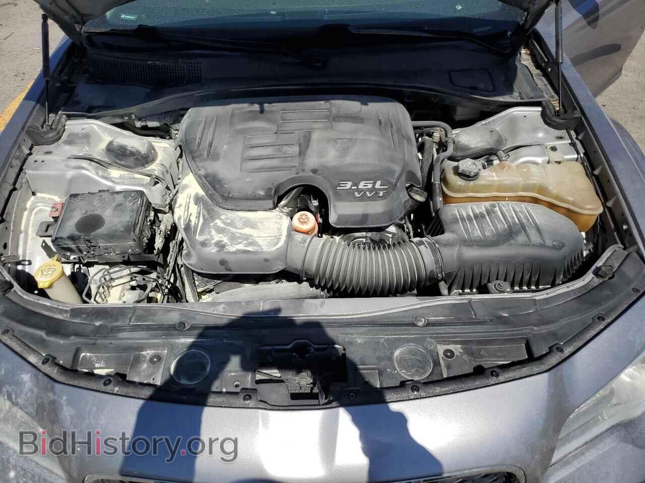 2016 CHRYSLER 300 - VIN: 2C3CCAAG2GH167766 - Фото 11