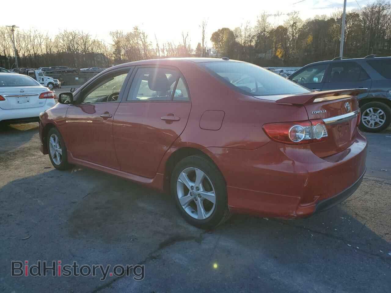 2011 TOYOTA COROLLA - VIN: 2T1BU4EE9BC626194 - Фото 2