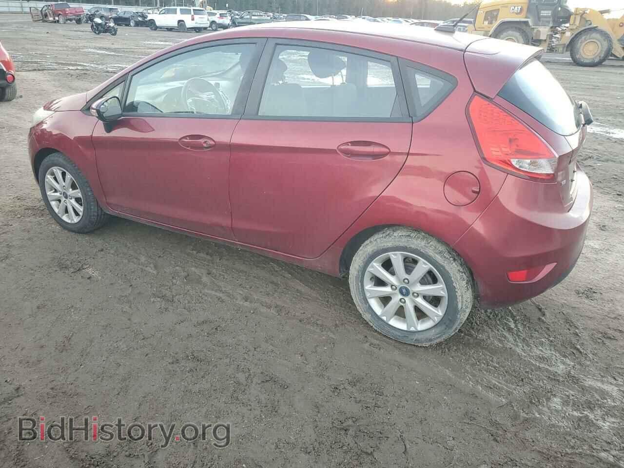 2013 FORD FIESTA - VIN: 3FADP4EJ2DM178880 - Фото 2