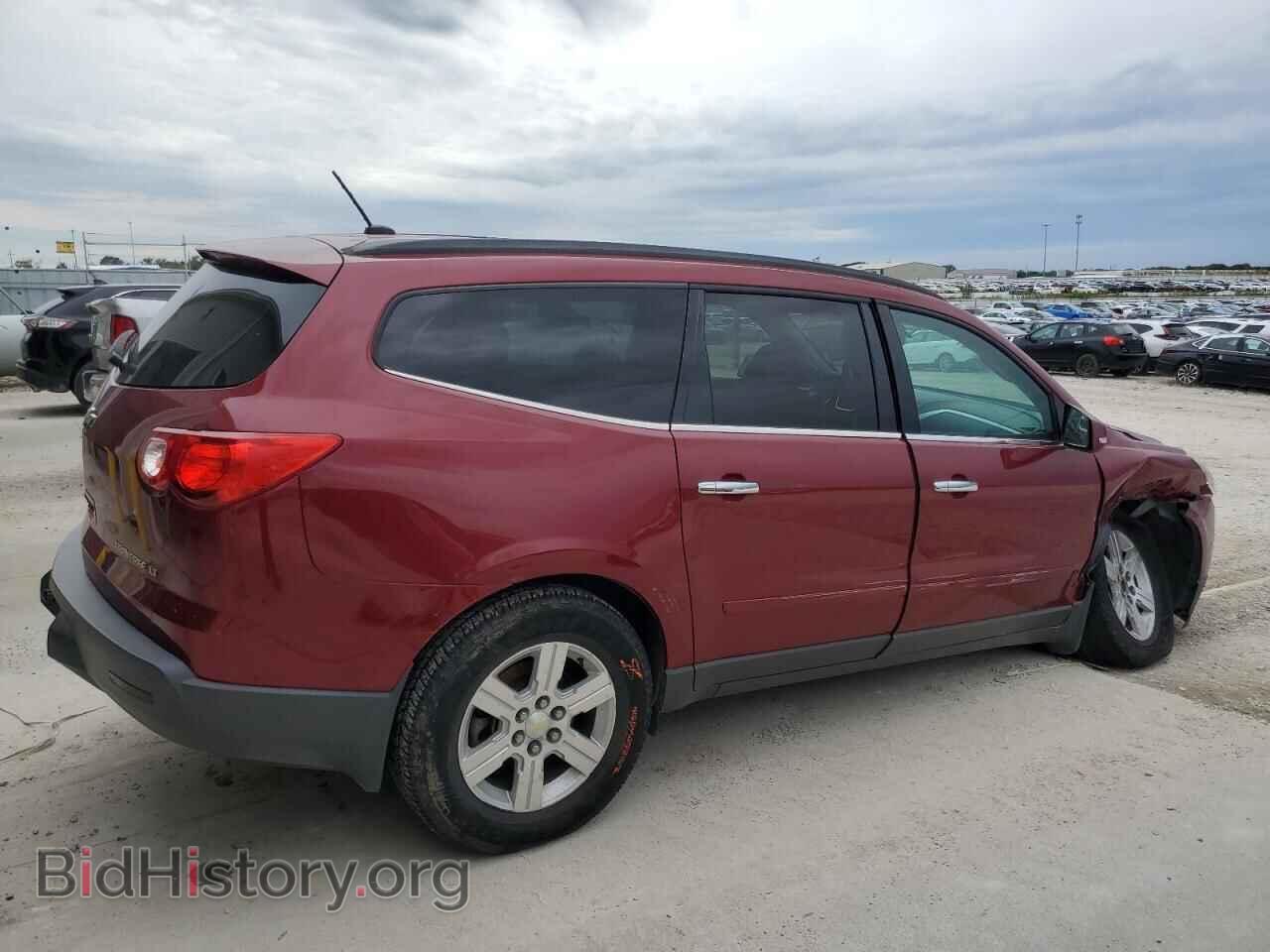 2010 CHEVROLET TRAVERSE - VIN: 1GNLVFED7AJ205606 - Фото 3