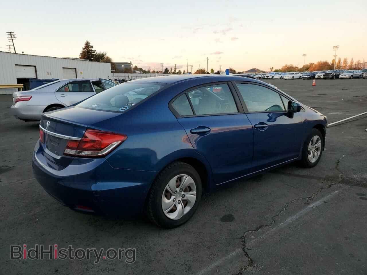 2014 HONDA CIVIC - VIN: 19XFB2F51EE267102 - Фото 3