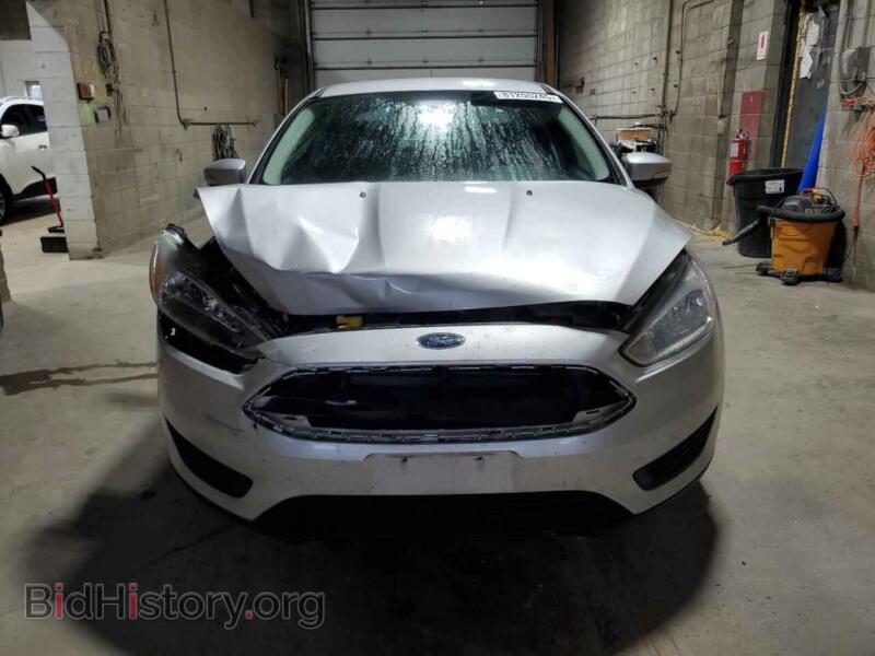 2016 Ford FOCUS (VIN 1FADP3F26GL310966) — photo 5 of 12