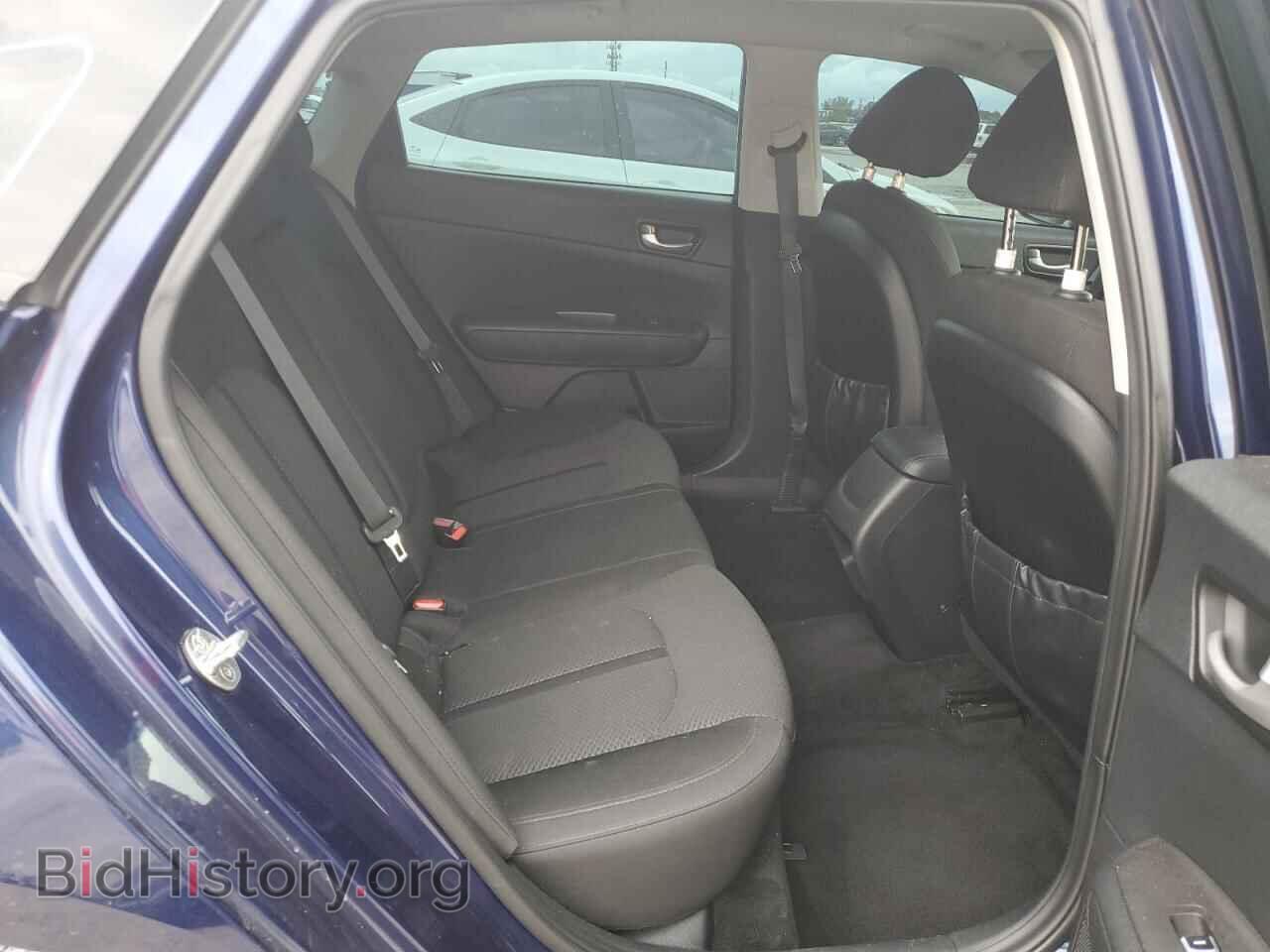 2018 KIA OPTIMA - VIN: 5XXGT4L32JG217097 - Фото 10