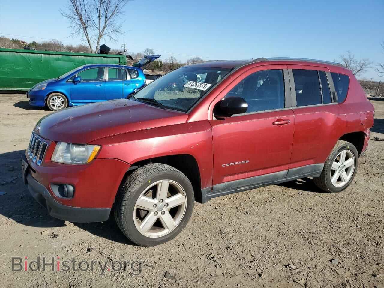 Photo 1J4NF5FBXBD169703 - JEEP COMPASS 2011