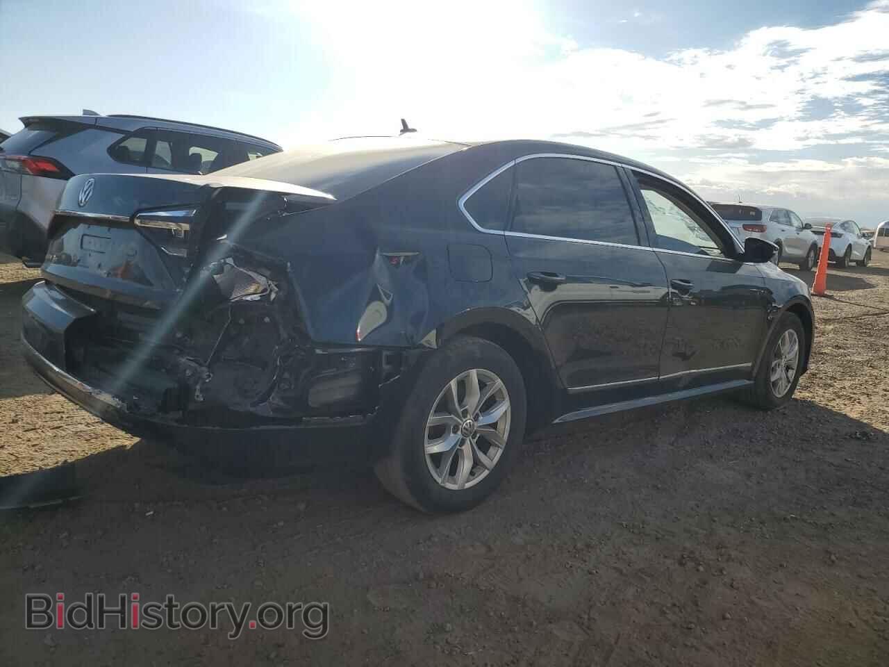 2017 VOLKSWAGEN PASSAT - VIN: 1VWAT7A35HC049473 - Фото 3