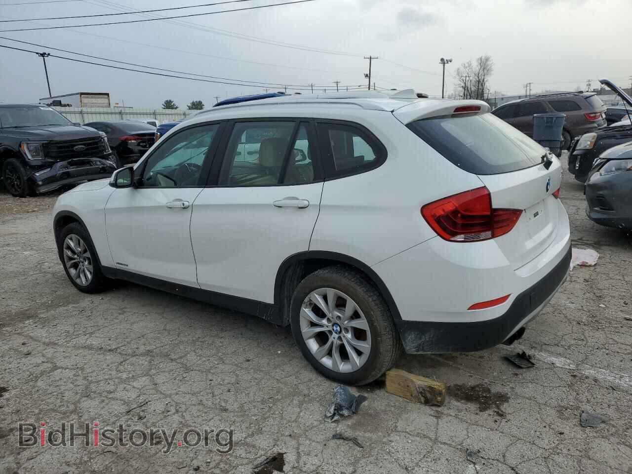 2013 BMW X1 - VIN: WBAVL1C52DVR88267 - Фото 2