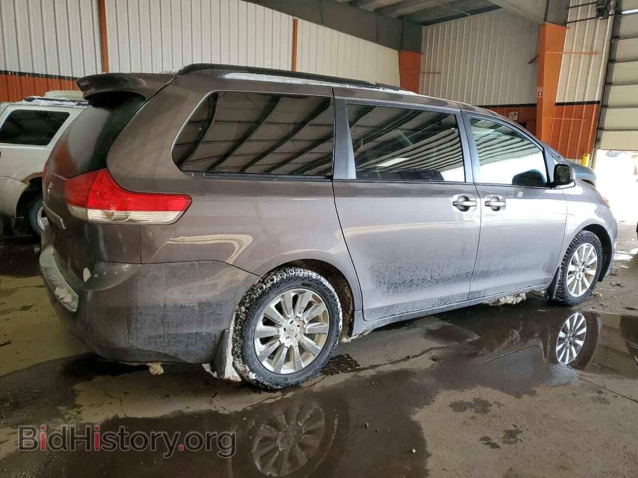 2011 TOYOTA All Models - VIN: 5TDDK3DC0BS022257 - Фото 3