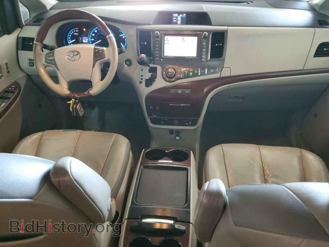 2011 TOYOTA All Models - VIN: 5TDDK3DC0BS022257 - Фото 8
