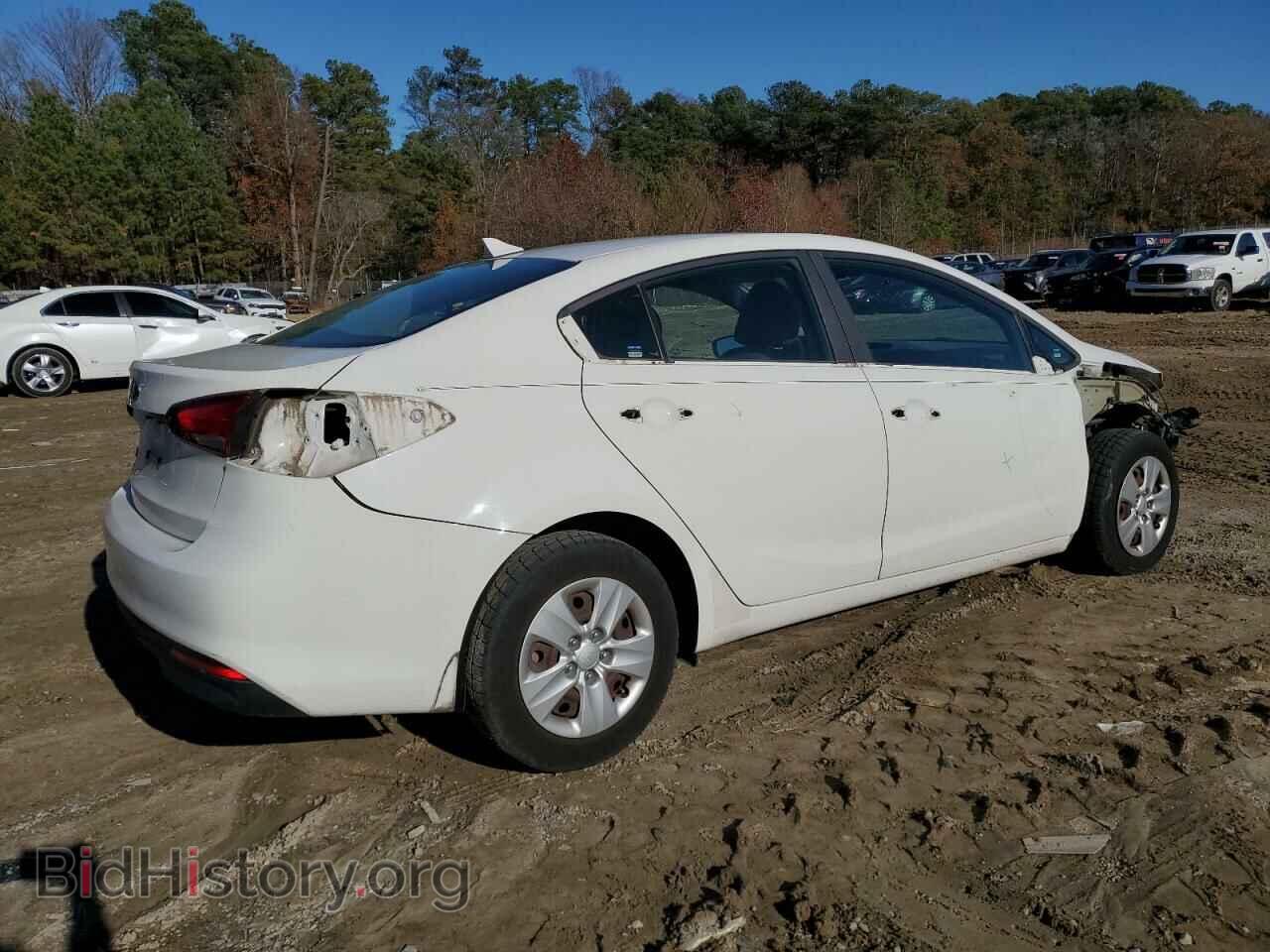 2017 KIA FORTE - VIN: 3KPFK4A72HE059352 - Фото 3