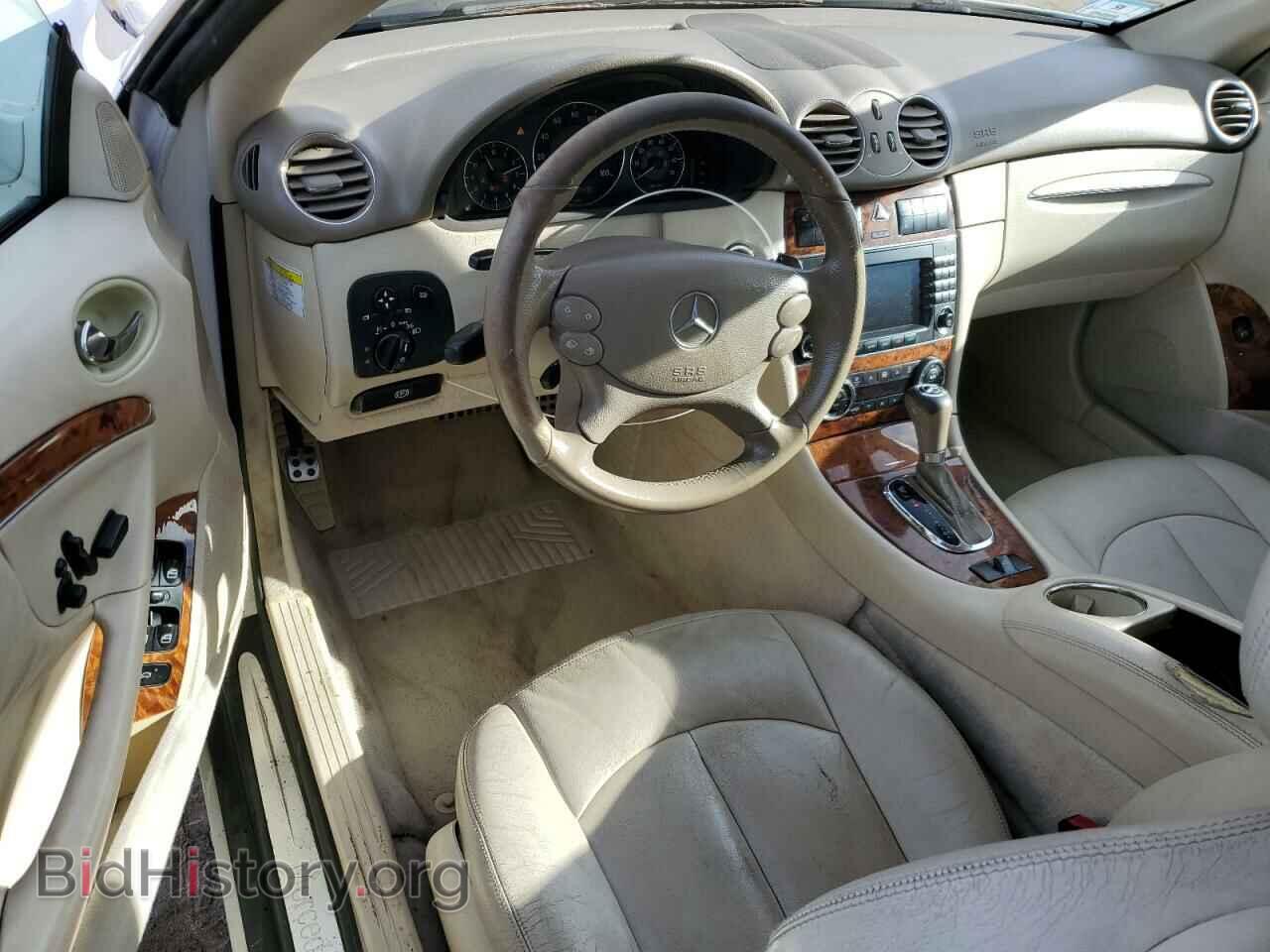 2007 MERCEDES-BENZ CLK-CLASS - VIN: WDBTK72F47F222855 - Photo 8