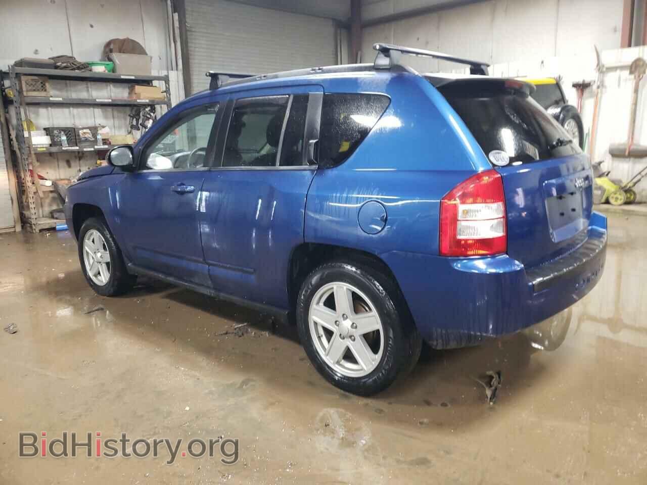 2010 JEEP COMPASS - VIN: 1J4NT4FA3AD503269 - Photo 2