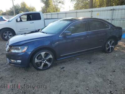 2015 Volkswagen PASSAT SE, синий — VIN 1VWBS7A34FC030997, Copart