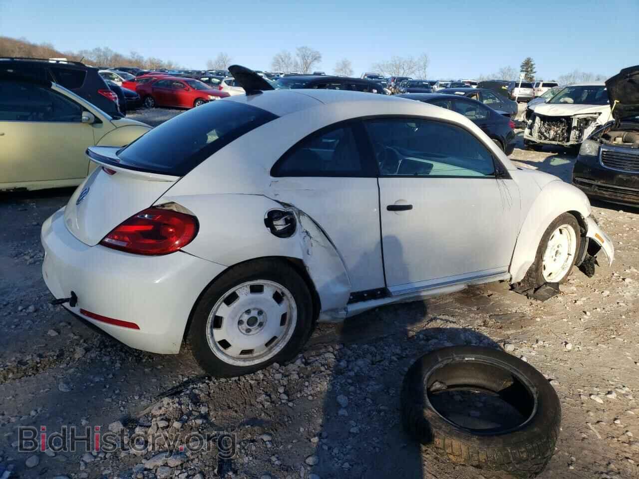 2015 VOLKSWAGEN BEETLE - VIN: 3VWF17AT6FM601151 - Фото 3