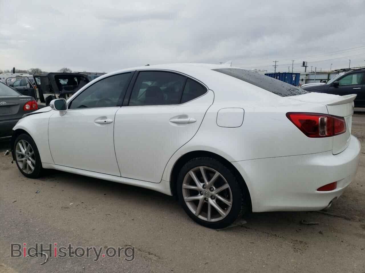 2012 LEXUS IS - VIN: JTHCF5C25C5058374 - Фото 2