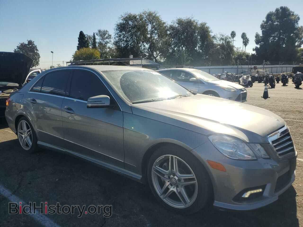 2011 MERCEDES-BENZ E-CLASS - VIN: WDDHF7CB6BA465988 - Фото 4