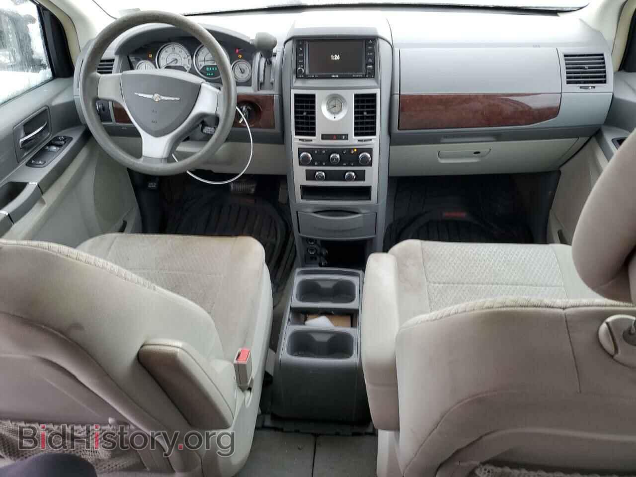 2010 CHRYSLER MINIVAN - VIN: 2A4RR2D10AR415476 - Photo 8